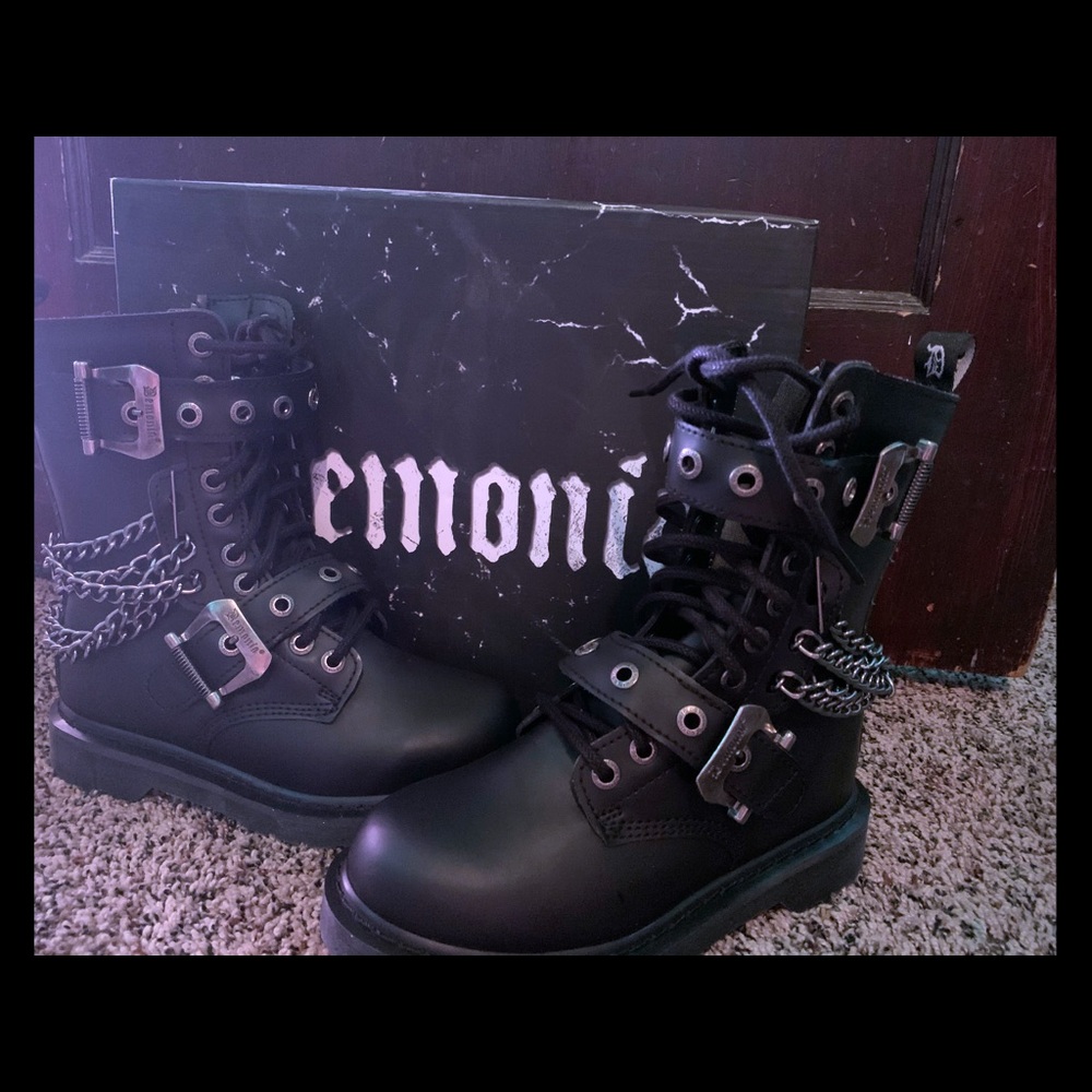 Brand new Demonia leather boots.